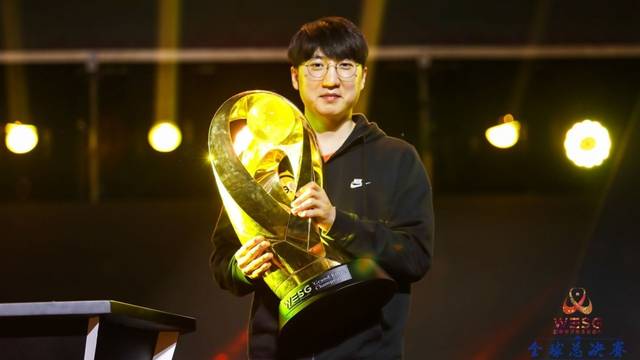 多纳鲁马 多纳鲁马