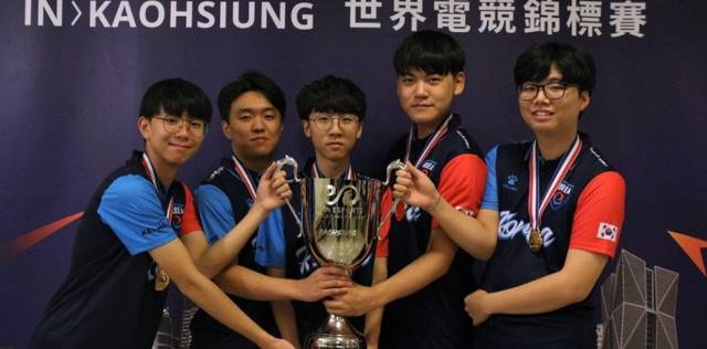 尽管有些球 尽管有些球