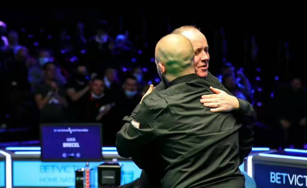 得更加触手 得更加触手