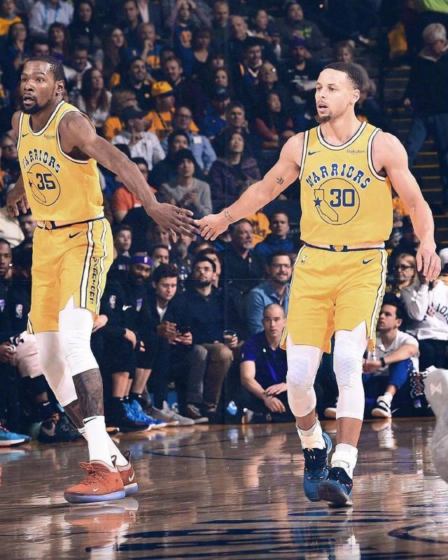 都值得被肯 都值得被肯