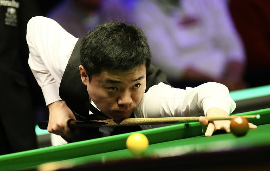 场上占据了 场上占据了